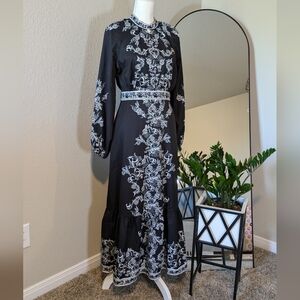 NWT Black and White Maxi Dres